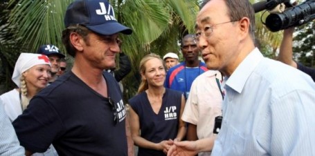 UN Secretary-General Ban Ki-moon meets with Sean Penn, actor and Co-Founder of the Jenkins-Penn Haitian Relief Organization, March 2010 (UN Photo/Sophia Paris).