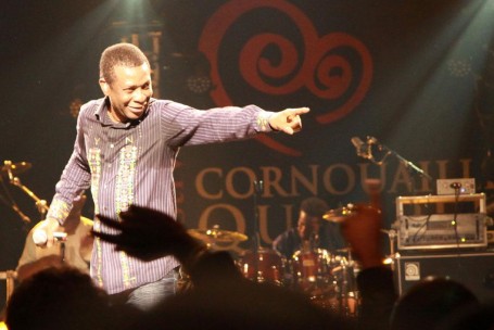 Yossou N’Dour at a concert. (Photo: Thesupermat)